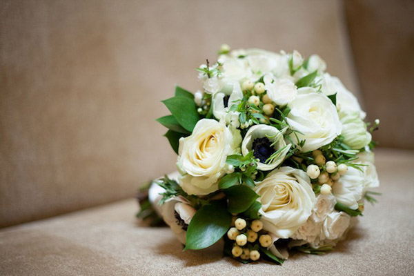 Kết quả hình ảnh cho hoa cưới màu xanh