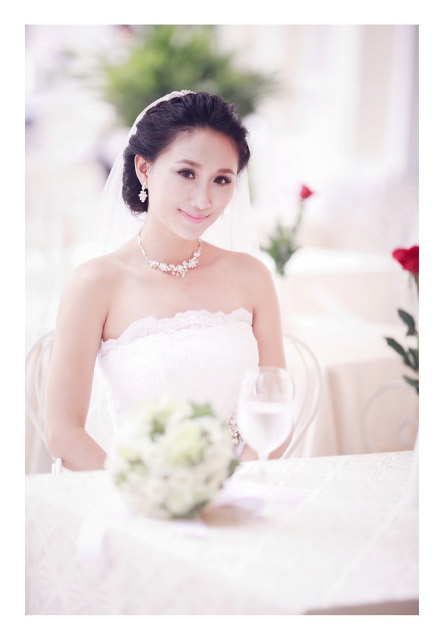 Thanh Nhàn - Top 10 Miss Ngôi Sao - cô dâu hiện đại