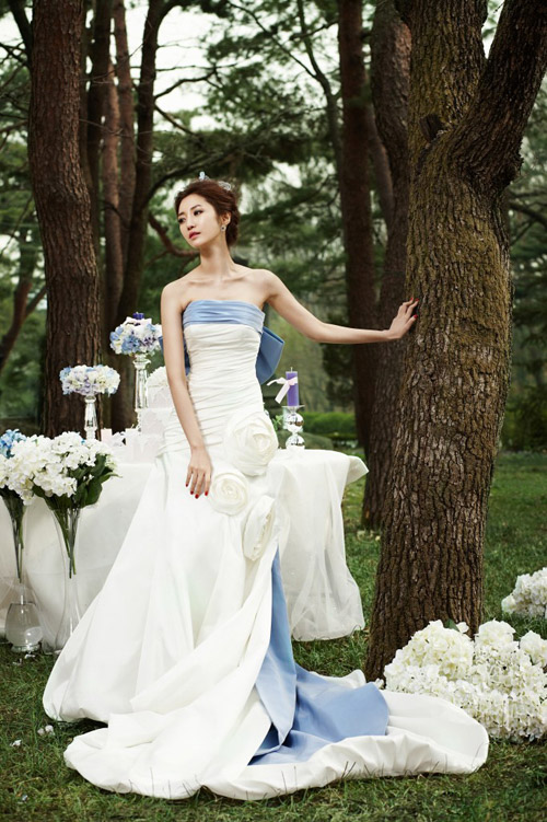 Lãng mạn với áo cưới Hàn Quốc