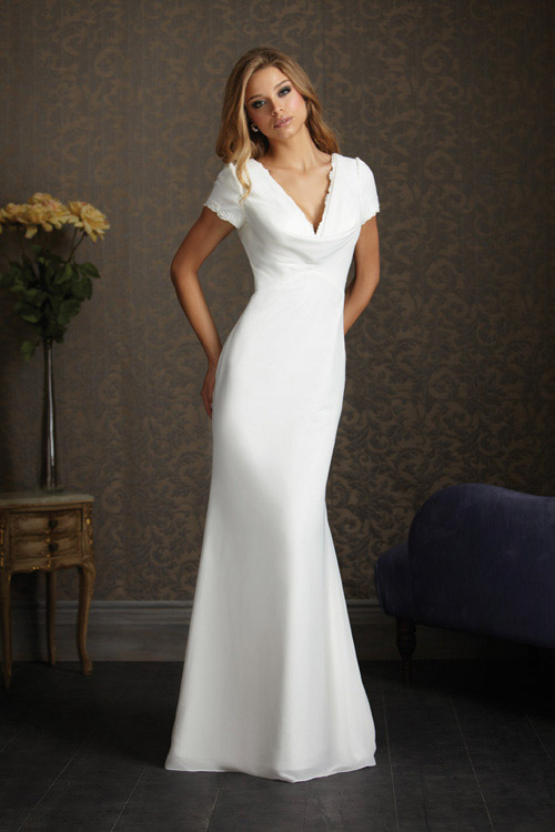 áo cưới màu trắng tinh khiết
