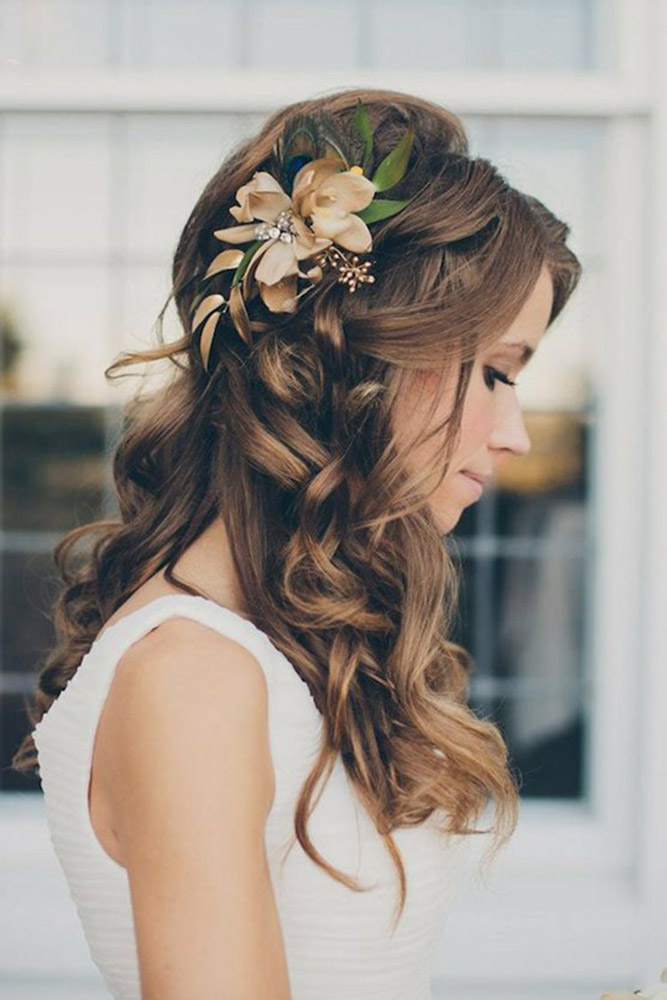 Các kiểu tóc đẹp cuốn hút cho cô dâu trong màu xuân hạ 2016